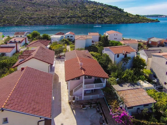 Domek Severní Dalmácie - Rogoznica DA 7228 N1