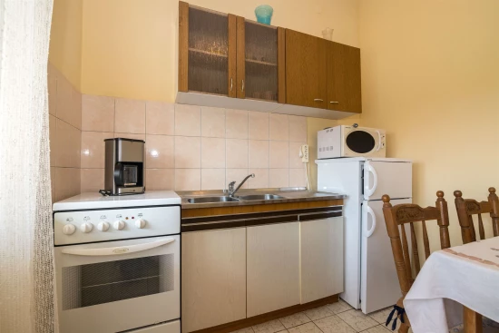Apartmán Střední Dalmácie - Kaštela DA 7241 N2