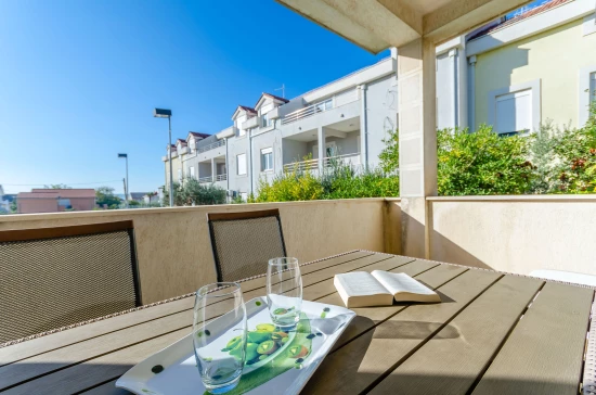 Apartmán Střední Dalmácie - Kaštela DA 7241 N2