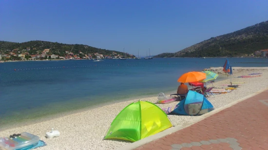 Domek Střední Dalmácie - Vinišće DA 7242 N1