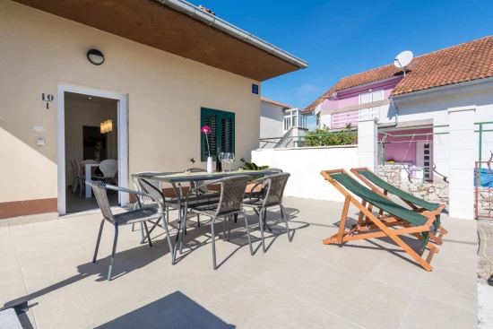 Domek Střední Dalmácie - Vinišće DA 7242 N1