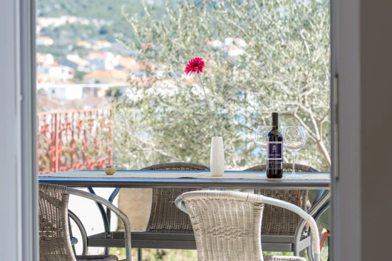 Domek Střední Dalmácie - Vinišće DA 7242 N1