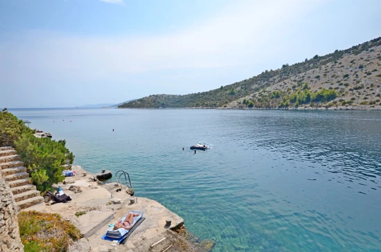 Domek Střední Dalmácie - Vinišće DA 7243 N1