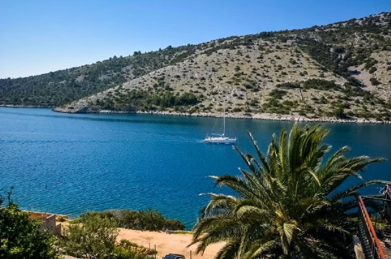 Domek Střední Dalmácie - Vinišće DA 7243 N1