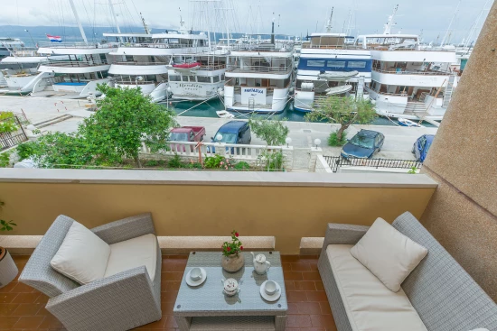 Apartmán Střední Dalmácie - Krilo Jesenice DA 7248 N1