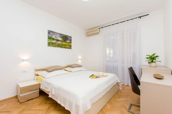 Apartmán Střední Dalmácie - Krilo Jesenice DA 7248 N1