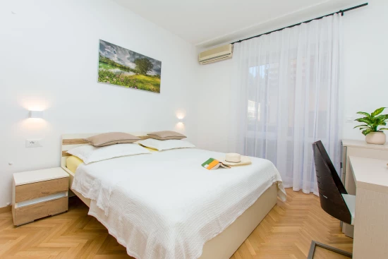 Apartmán Střední Dalmácie - Krilo Jesenice DA 7248 N1