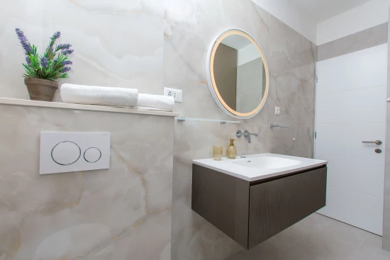 Apartmán Střední Dalmácie - Krilo Jesenice DA 7248 N1