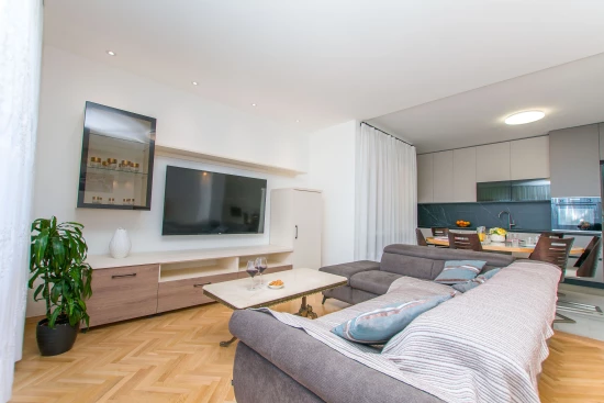 Apartmán Střední Dalmácie - Krilo Jesenice DA 7248 N1