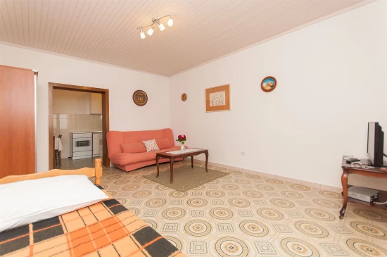 Apartmán Střední Dalmácie - Bratuš DA 7251 N1