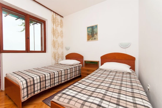Apartmán Střední Dalmácie - Bratuš DA 7251 N1