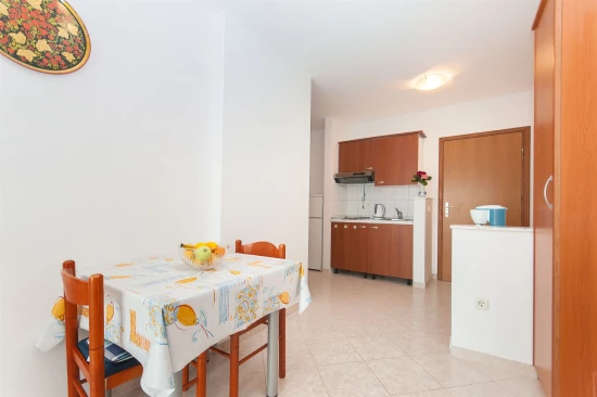 Apartmán Střední Dalmácie - Bratuš DA 7251 N3