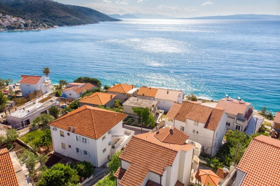 Apartmán Střední Dalmácie - Okrug Gornji DA 7256 N1