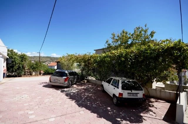 Apartmán Střední Dalmácie - Okrug Gornji DA 7257 N1