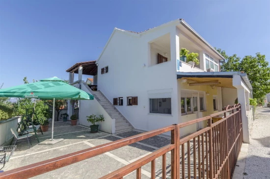 Apartmán Ostrov Brač - Supetar OS 9330 N1