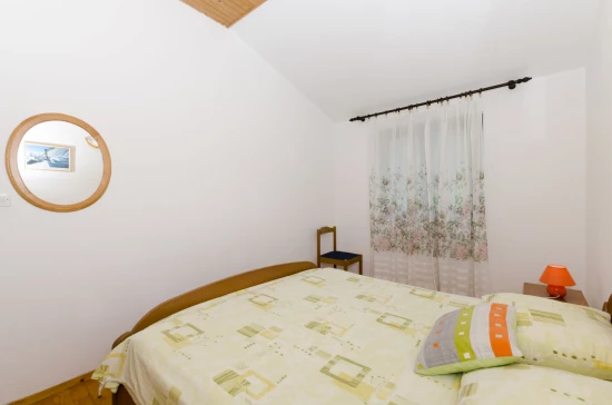 Domek Ostrov Hvar - Gdinj OS 9332 N1