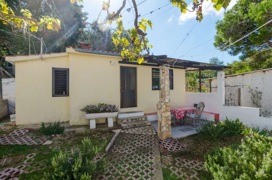 Domek Ostrov Šolta - Rogač OS 9349 N1