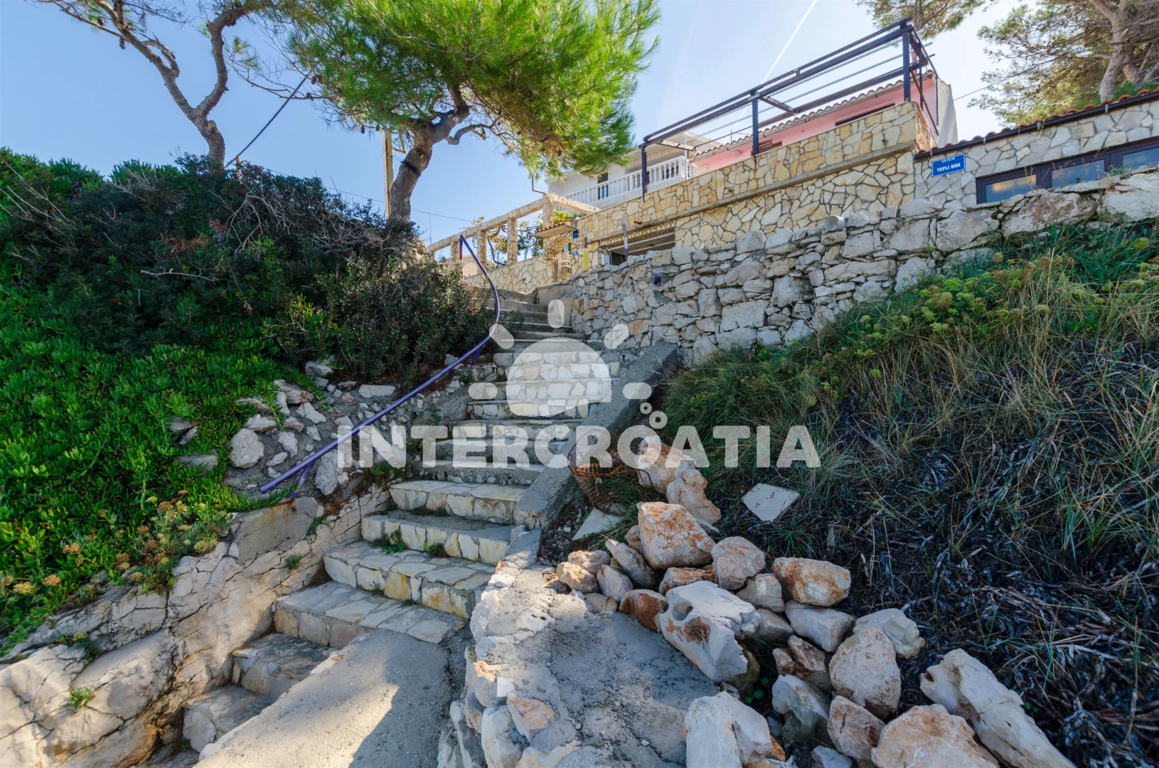 Domek Ostrov Šolta - Rogač OS 9350 N1