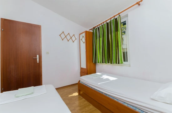 Domek Ostrov Šolta - Rogač OS 9350 N1