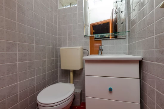 Domek Ostrov Šolta - Rogač OS 9350 N1