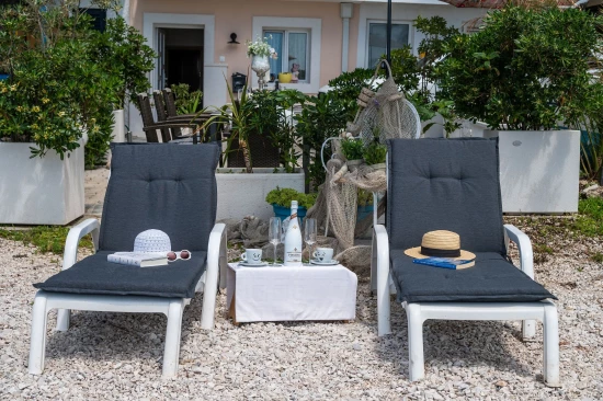 Domek Střední Dalmácie - Bratuš DA 7262 N1