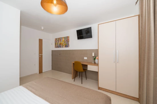 Domek Střední Dalmácie - Bratuš DA 7262 N1