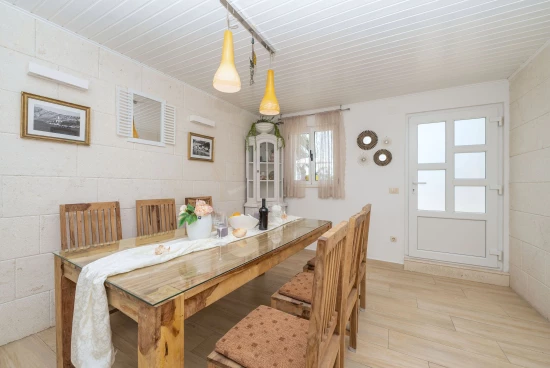 Domek Střední Dalmácie - Bratuš DA 7262 N1