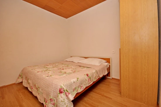 Apartmán Střední Dalmácie - Okrug Donji DA 7266 N1