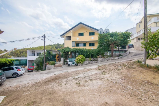 Apartmán Střední Dalmácie - Slatine (Čiovo) DA 7267 N1