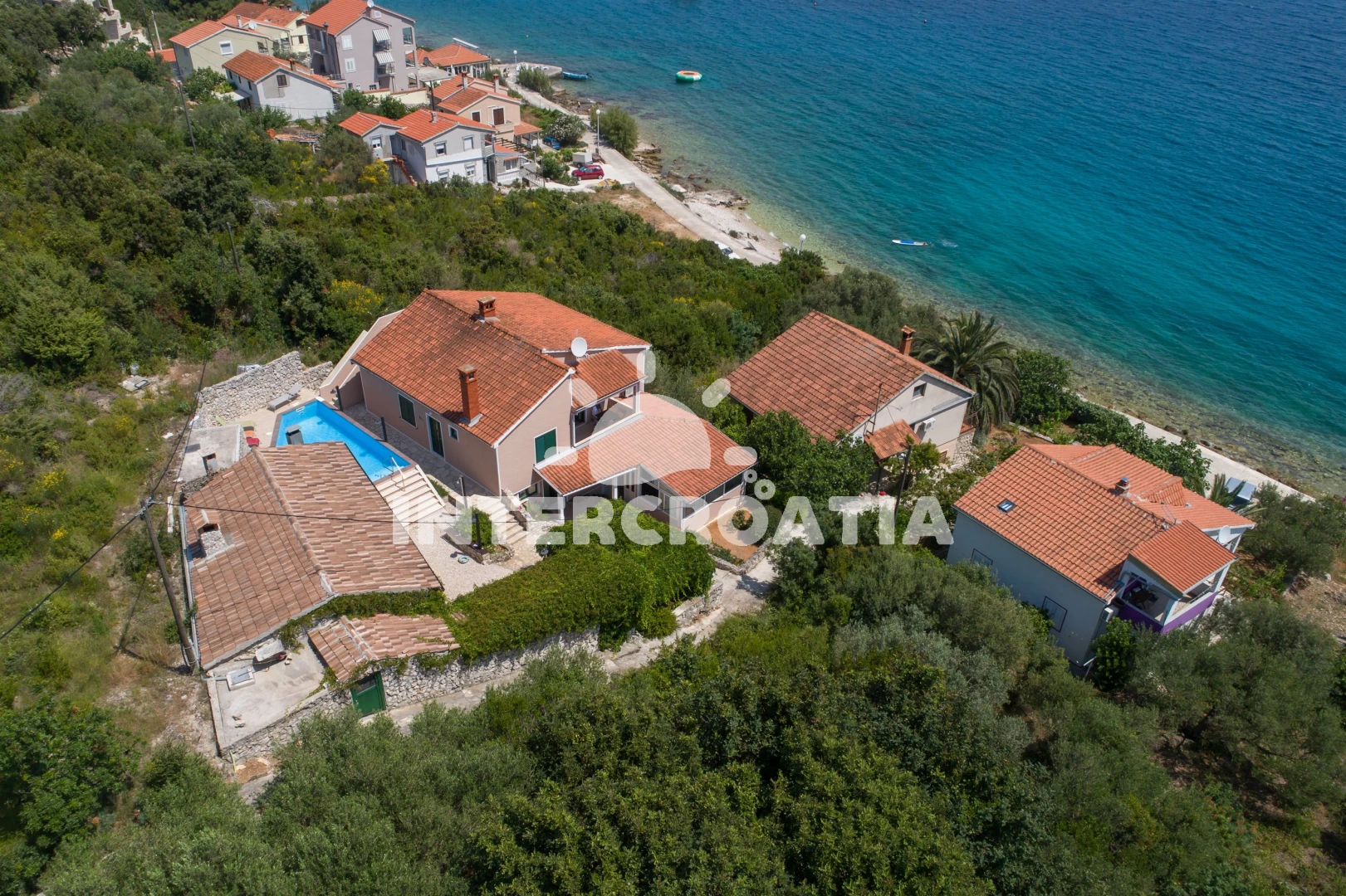 Vila Ostrov Iž - Mali Iž OS 9357 N1