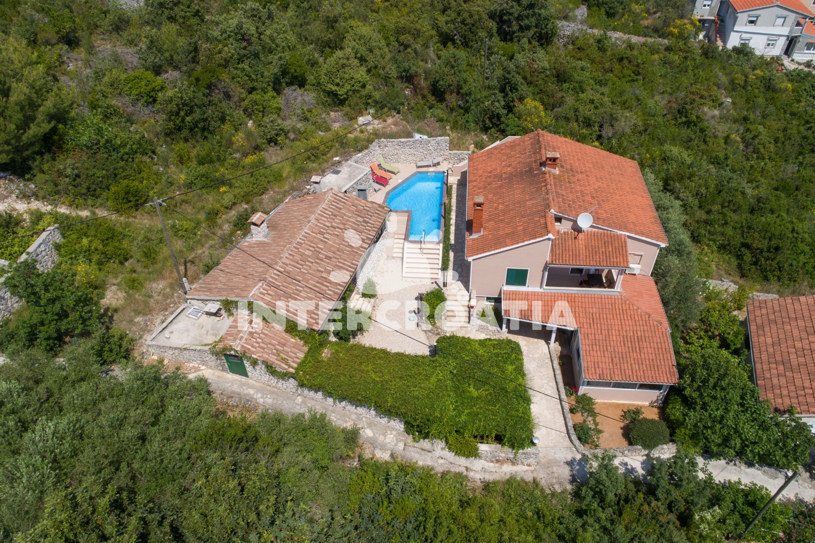 Vila Ostrov Iž - Mali Iž OS 9357 N1