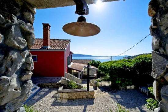 Vila Ostrov Iž - Mali Iž OS 9357 N1
