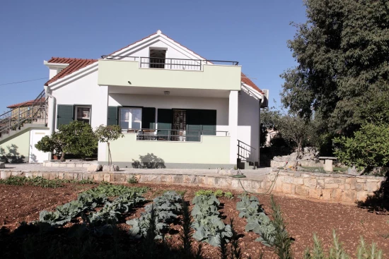 Apartmán Střední Dalmácie - Okrug Gornji DA 7272 N1