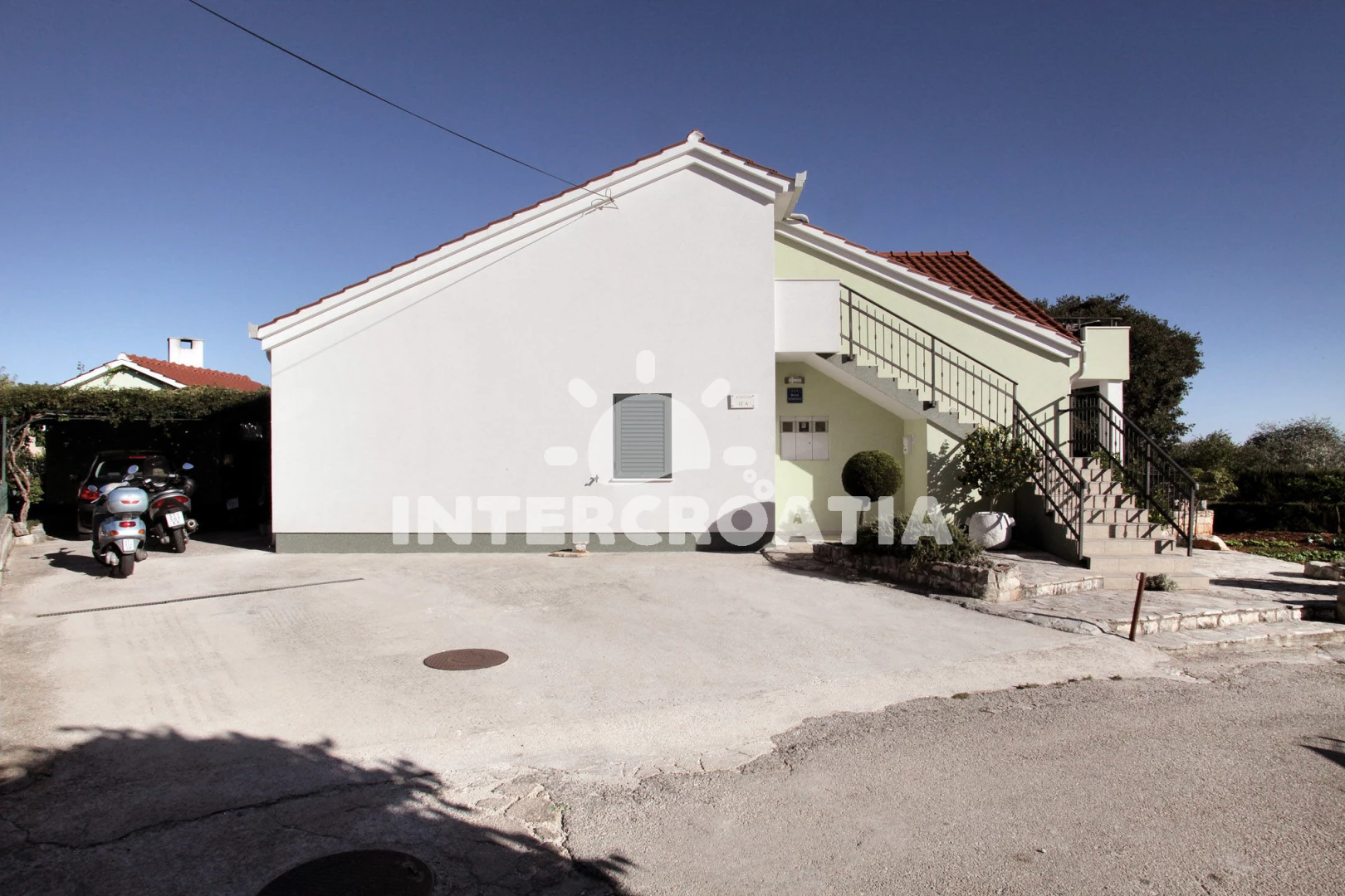 Apartmán Střední Dalmácie - Okrug Gornji DA 7272 N1