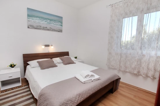 Apartmán Střední Dalmácie - Okrug Gornji DA 7272 N1