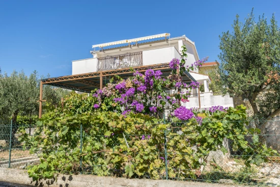 Apartmán Střední Dalmácie - Okrug Gornji DA 7282 N1