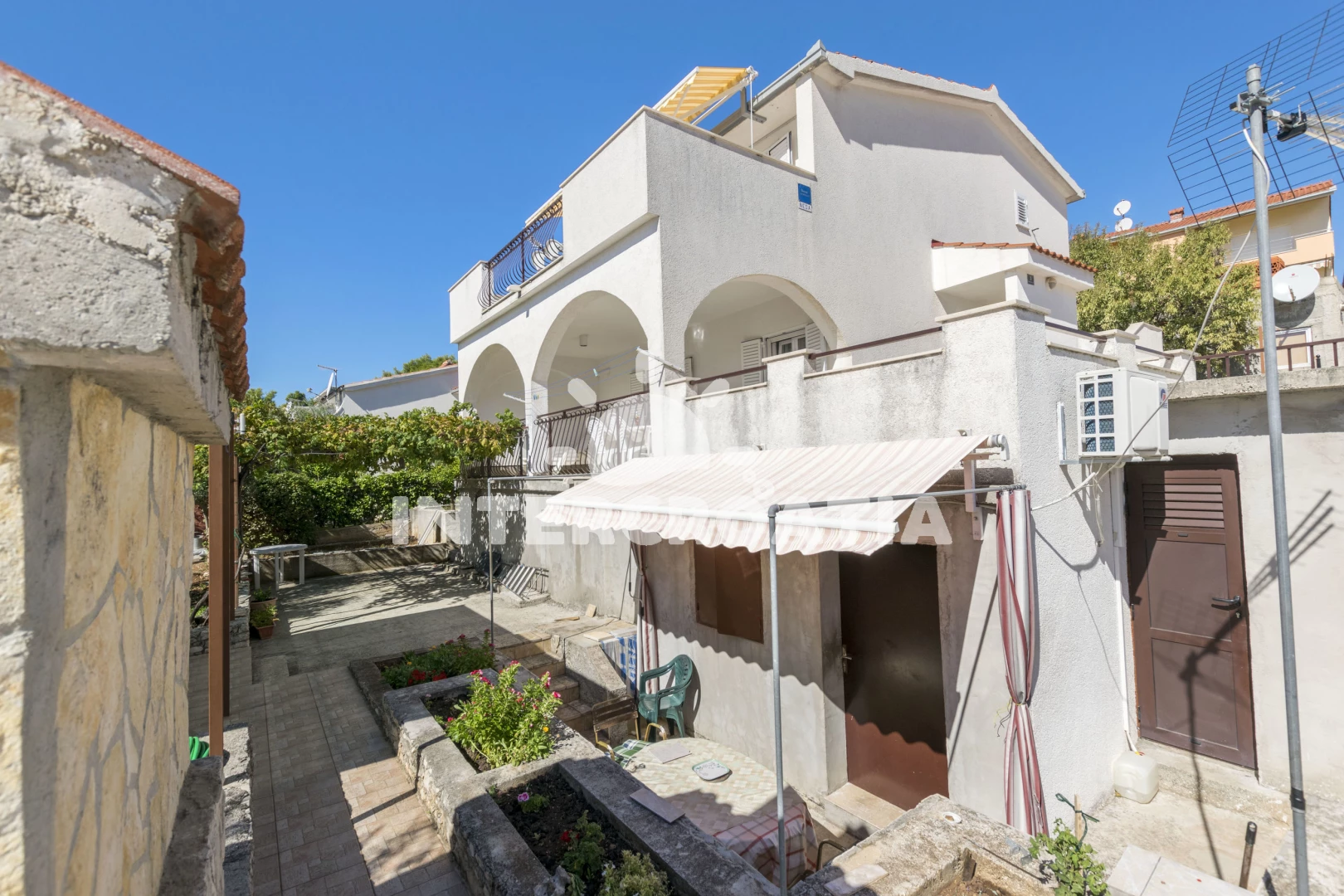 Apartmán Střední Dalmácie - Okrug Gornji DA 7282 N2