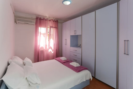 Apartmán Ostrov Brač - Supetar OS 9452 N1