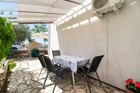 Apartmán Severní Dalmácie - Vrsi (Nin) DA 7368 N1