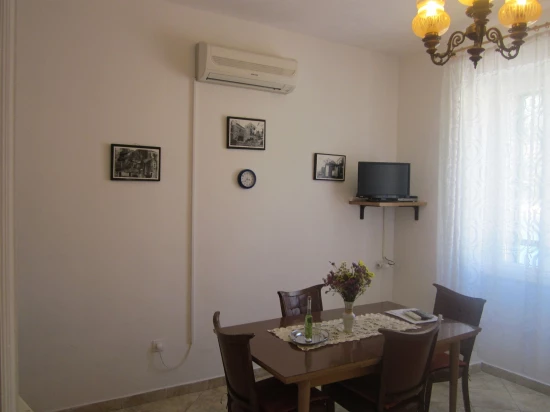 Apartmán Ostrov Vis - Komiža OS 9478 N1