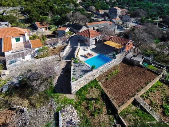 Vila Střední Dalmácie - Vinišće DA 7375 N1