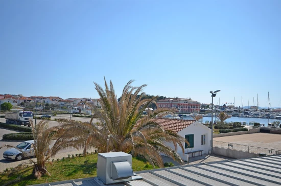 Apartmán Severní Dalmácie - Tribunj (Vodice) DA 7381 N1