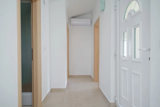Apartmán Severní Dalmácie - Tribunj (Vodice) DA 7381 N1