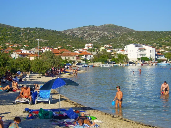 Domek Střední Dalmácie - Vinišće DA 7387 N1