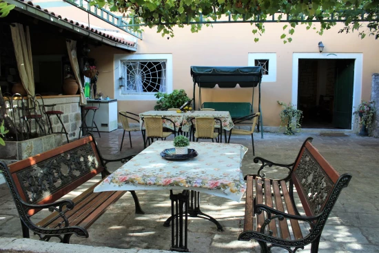 Apartmán Černá Hora - Dobrota CH 7017 N1