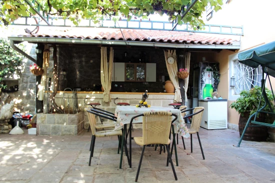 Apartmán Černá Hora - Dobrota CH 7017 N1