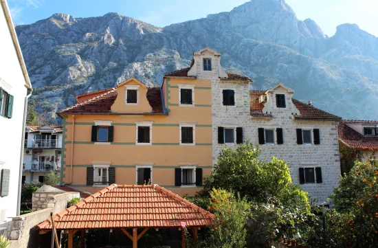 Apartmán Černá Hora - Dobrota CH 7018 N1