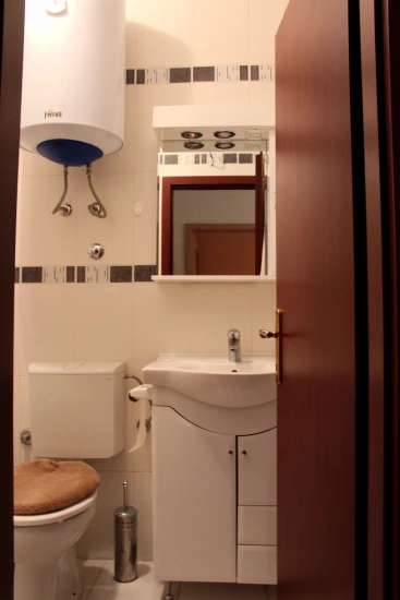 Apartmán Černá Hora - Dobrota CH 7018 N1