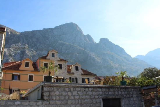 Apartmán Černá Hora - Dobrota CH 7018 N2