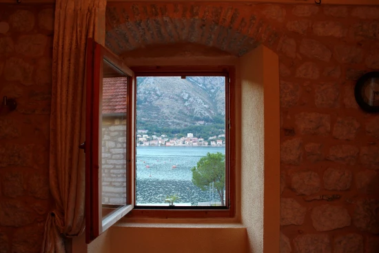 Apartmán Černá Hora - Dobrota CH 7018 N2